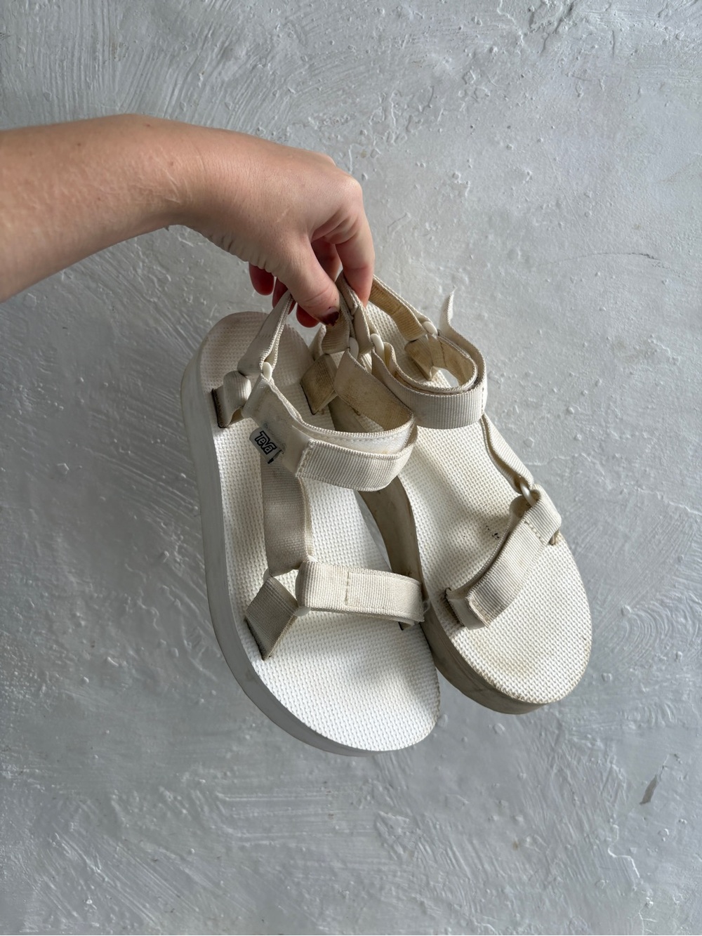 Teva Flatform Universal Sandals size 8